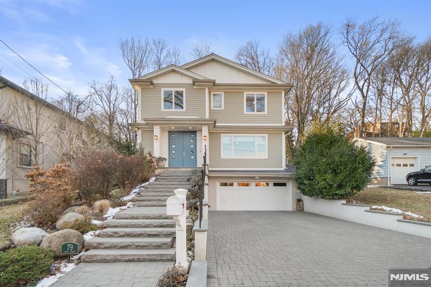 THIS BEAUTIFUL 2014 COLONIAL, LOCATED ON A QUIET STREET HAS IT ALL. 1ST. FLOOR: ENTRANCE FOYER, LIVING ROOM, POWDER ROOM, DINING ROOM, EAT-IN KITCHEN WITH NEWER HIGH END APPLIANCES (2021), LARGE ISLAND, FAMILY ROOM WITH GAS FIREPLACE AND DOOR TO THE PRIVATE PARK-LIKE BACK YARD. 2ND. FLOOR: PRIMARY SUITE WITH FULL BATH AND 2 WALK-IN CLOSETS. EN-SUITE BEDROOM WITH FULL BATH, 2 ADDITIONAL BEDROOMS WITH JACK & JILL BATHROOM. LAUNDRY ROOM IS CONVENIENTLY LOCATED ON THE SECOND FLOOR. BASEMENT: BEDROOM, FULL BATHROOM, RECREATION ROOM AND PLENTY OF STORAGE. OUTDOORS: NEWER PATIO WITH FIRE PIT (2021), BEAUTIFUL LANDSCAPING WITH LIGHTING, 8 ZONE AUTOMATED IRRIGATION SYSTEM AND PLENTY OF ROOM TO PLAY. ADDITIONAL FEATURES: FULL HOUSE GENERATOR (GENERAC); SPEAKER SYSTEM THROUGHOUT; RADIANT HEATED FLOORS IN ALL BATHROOMS & BASEMENT; CAT-5 ETHERNET; 4 ZONE A/C WITH HUMIDIFIERS; HIGH CEILINGS THROUGHOUT. QUIET CUL DE SAC, NEAR BUS TO NYC, CLOSE TO PARKS AND EXCELLENT SCHOOLS. THIS IS THE ONE!