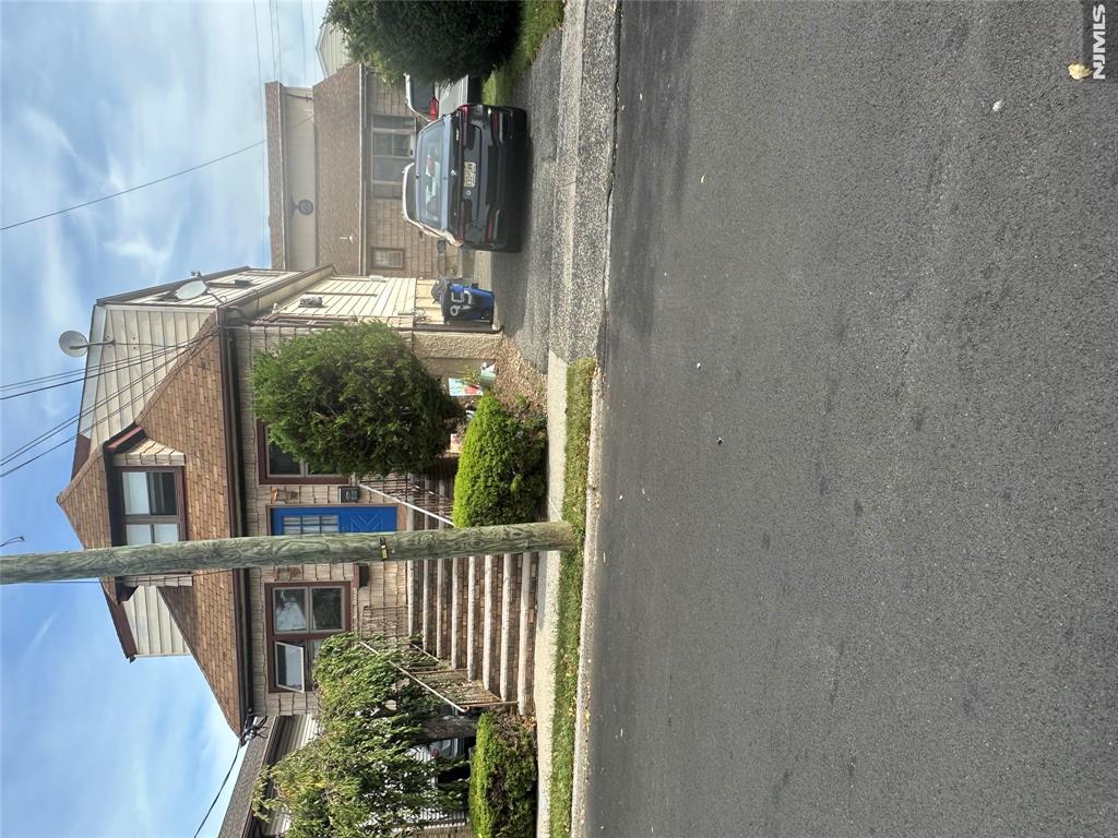 95 McKinley Avenue