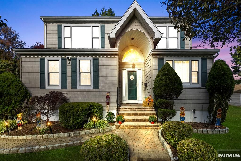Photo of 175 Walnut Street, Northvale, NJ 07647 (MLS # 25037177)