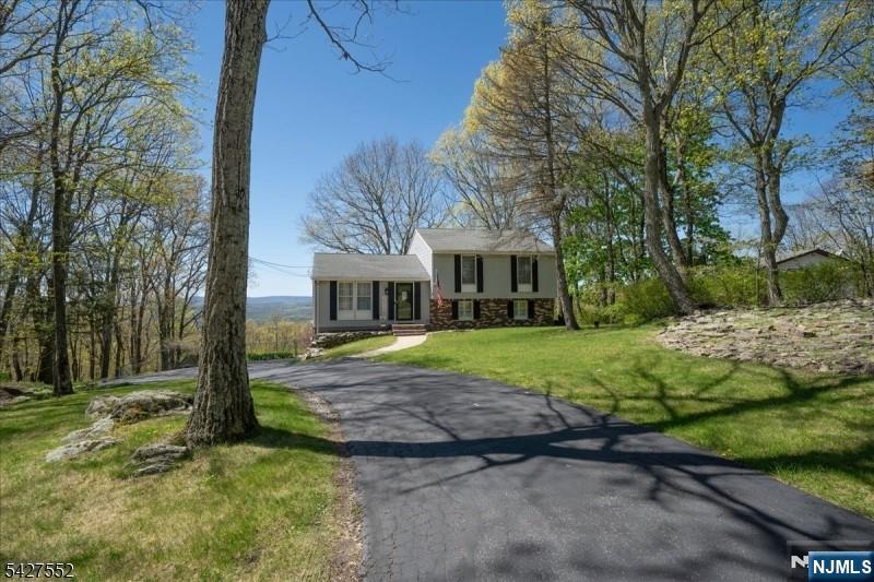 103 Panorama Drive
