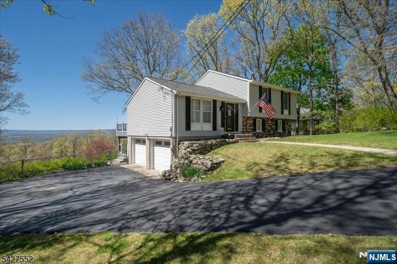 103 Panorama Drive
