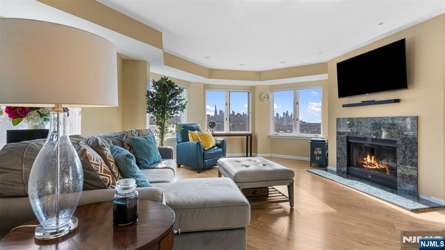 One of the most desirable waterfront communities on the Gold Coast, this 2BR/2BA penthouse unit is situated near a ton of desirable amenities, excellent shopping and public transportation. Step inside to discover an open floor-plan with tons of luminous natural light, an eat-in galley kitchen featuring stainless-steel appliances, solid surface countertops, ample cabinetry, and a breakfast nook. Host evening parties in the open concept living and dining area, while admiring the spectacular views and lights of Manhattan! A relaxing and tranquil large primary bedroom with a deep closet, 2nd closet, and an en suite. Other features: tennis courts, outdoor pool, exercise room, children's playground, 1 garage parking, 24hr Security, On-site Management, waterfront walkway, and more!! Donâ€™t miss this opportunity and the views.