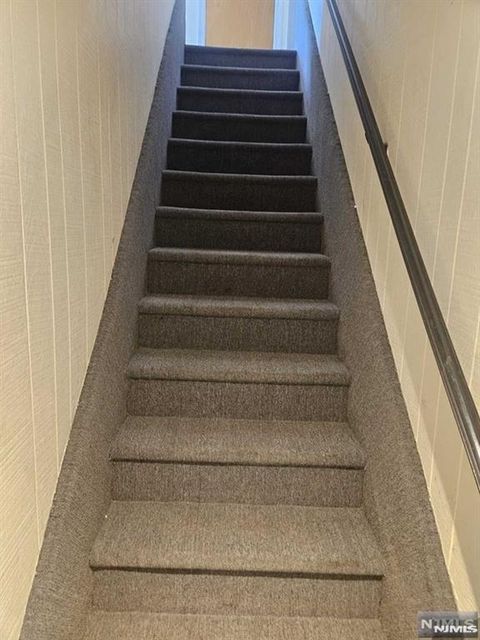 Photo of 38 Ramapo Ave, Pompton Lakes, NJ 07442 (MLS # 26003550)