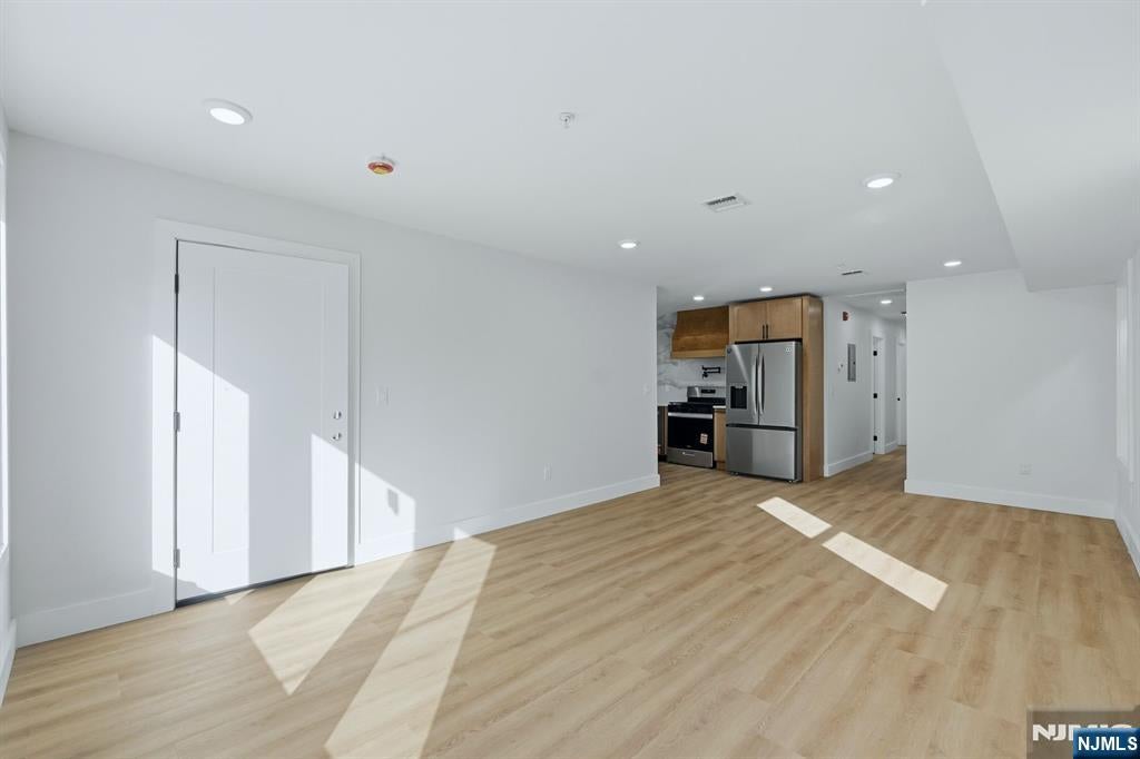 92 Speedway Avenue