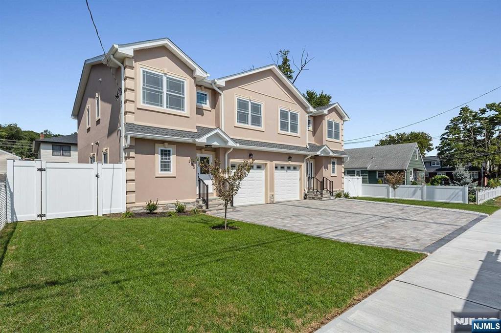 Property for Sale at 205 Philip Avenue, Elmwood Park, New Jersey - Bedrooms: 3 
Bathrooms: 3 
Rooms: 9  - $749,000