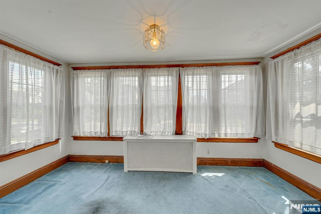 527 Brandon Place