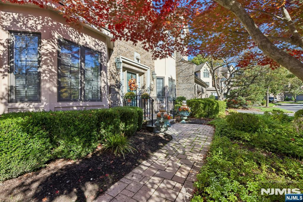 273 Hampshire Ridge 273