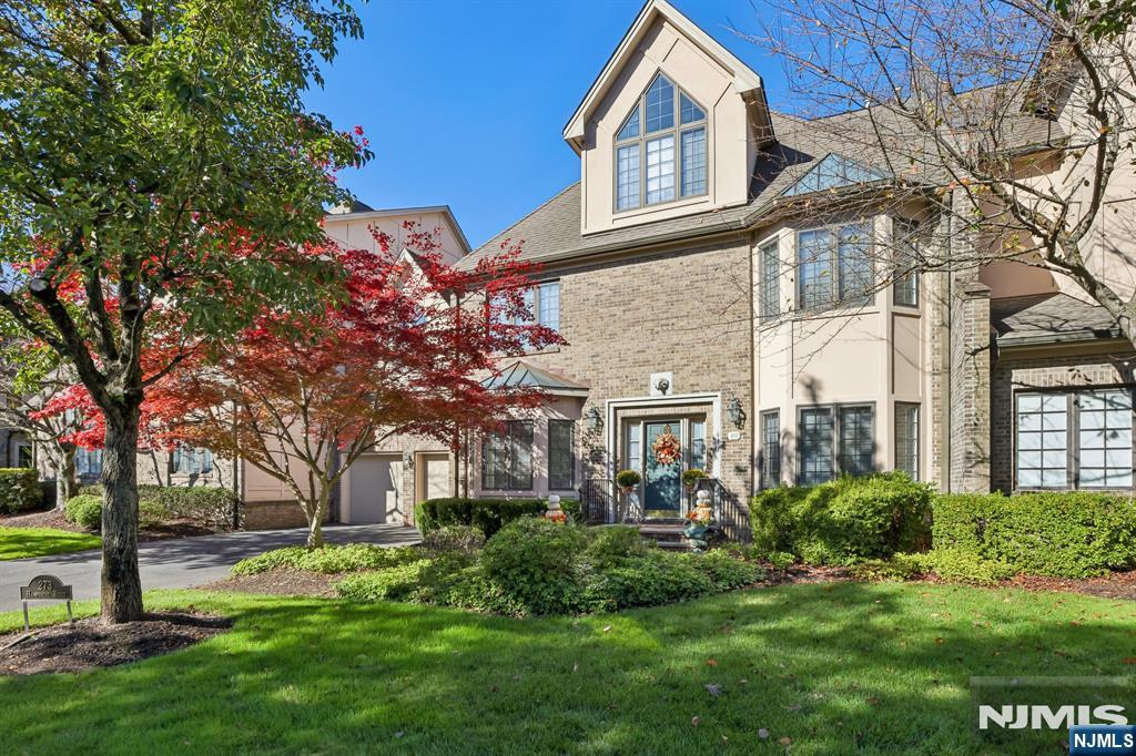 273 Hampshire Ridge 273