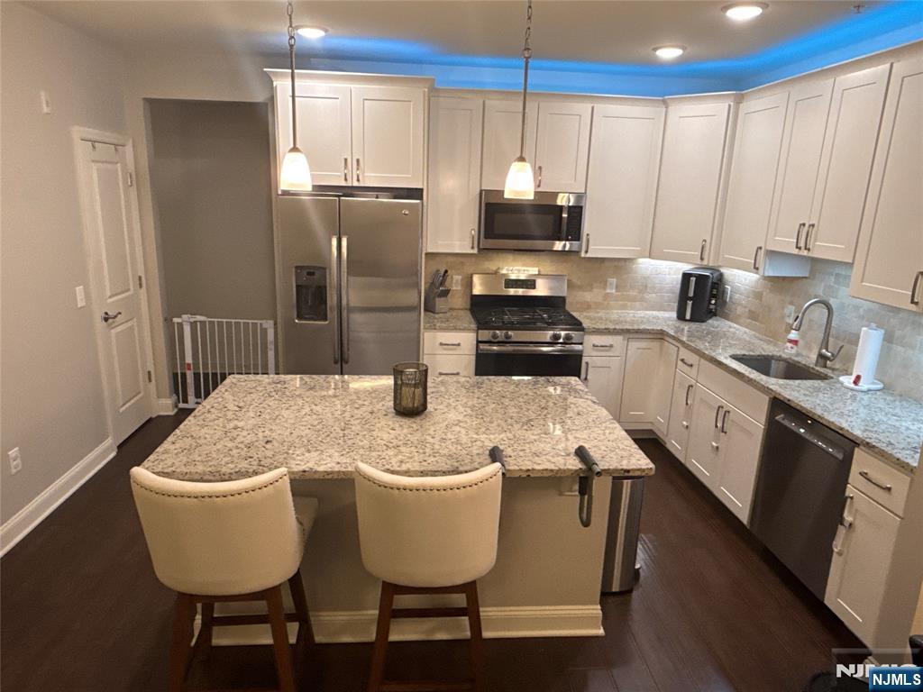 36 Elston Court