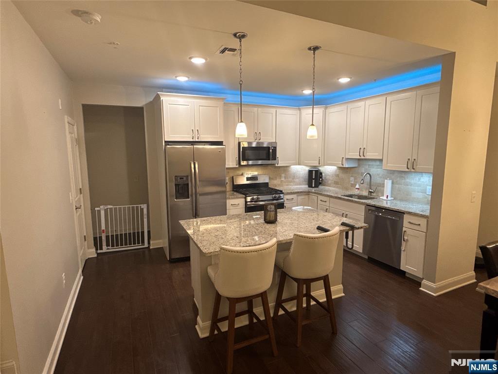 36 Elston Court