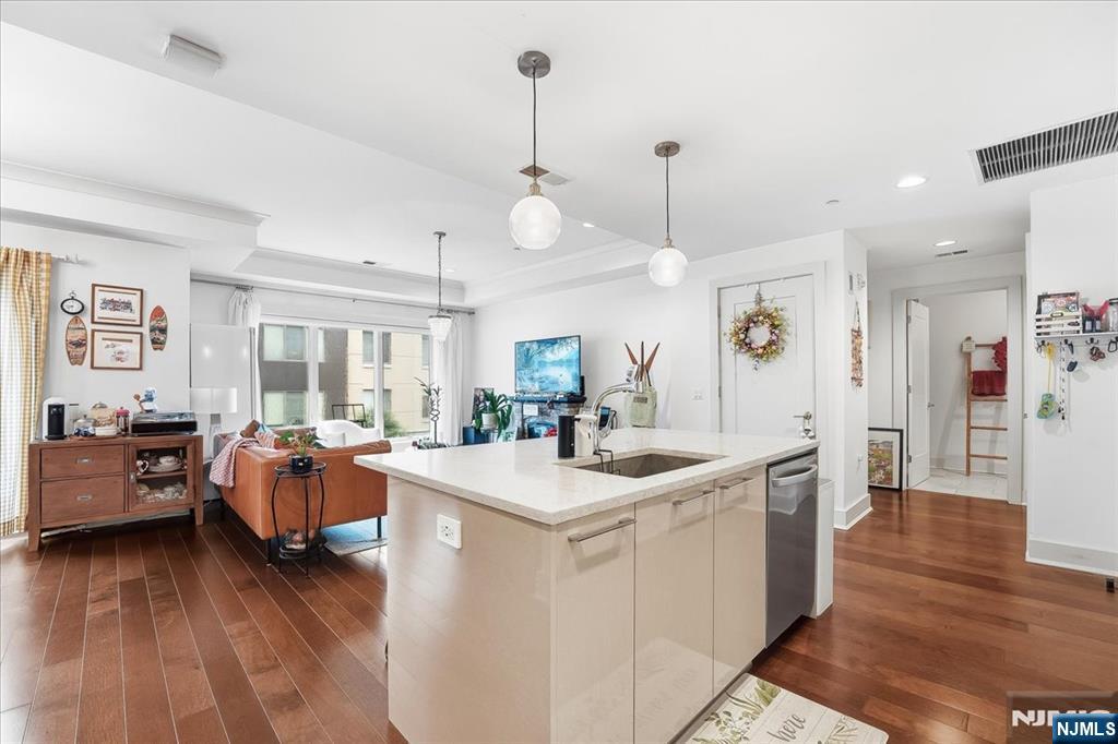 150 Henley Place 210