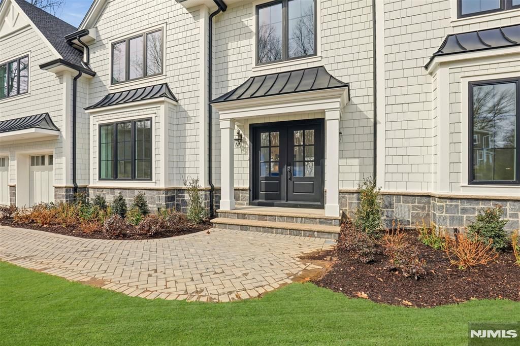 Photo of 26 Huff Terrace, Montvale, NJ 07645 (MLS # 26009051)