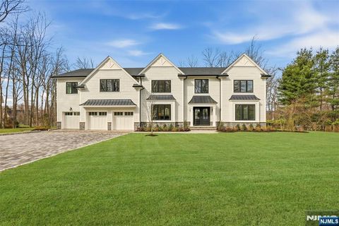 26 Huff Terrace Montvale NJ 07645