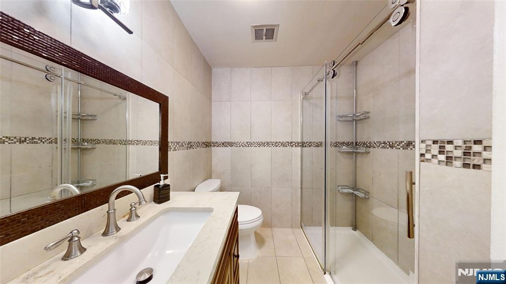 180 Highland Avenue 5A