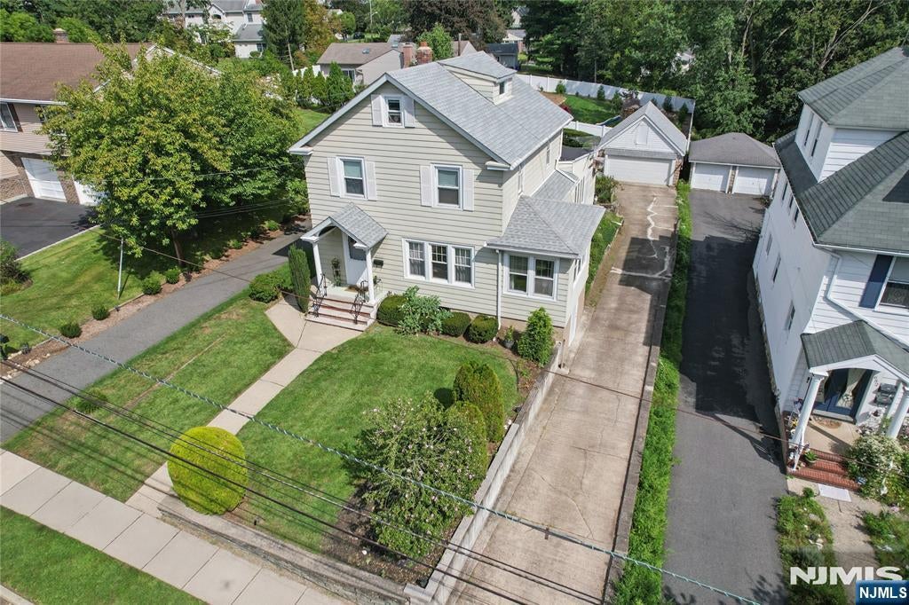 656 Orchard Street