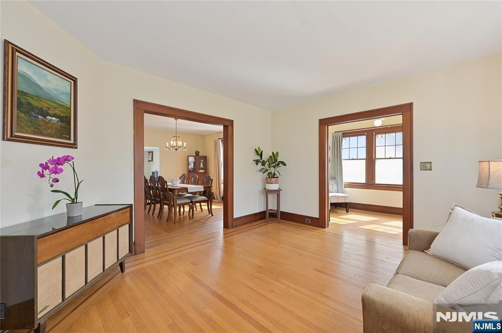 656 Orchard Street