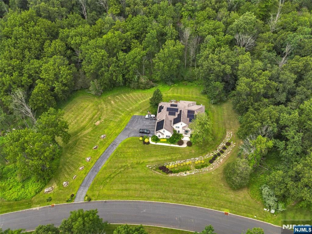 5 Carpenter Place