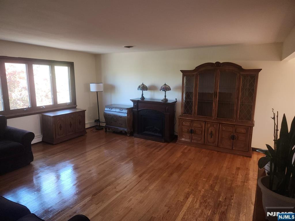 80 Lawrence Avenue