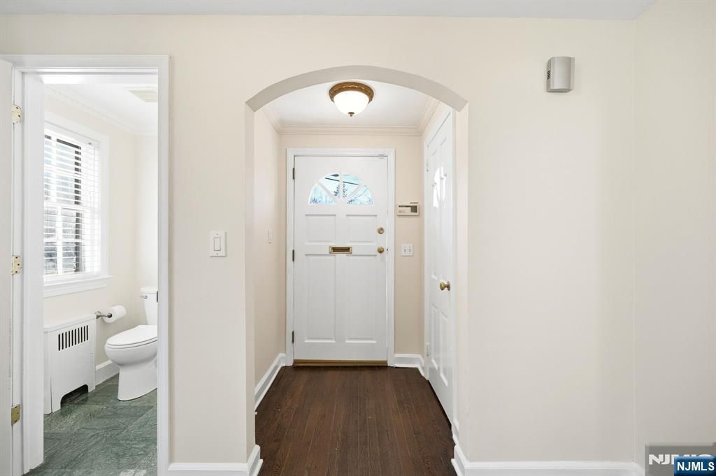 Photo of 34 W Lawn Road, Livingston, NJ 07039 (MLS # 26001457)