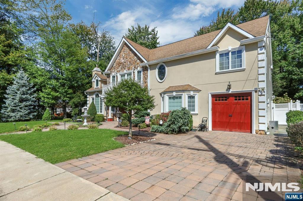 59 Lockwood Drive