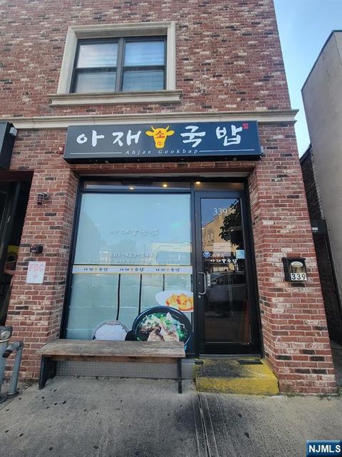 Photo of 339 Broad Avenue, Palisades Park, NJ 07650 (MLS # 25042065)