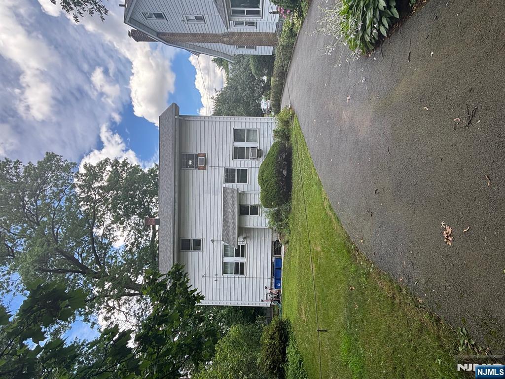 438 Washington Avenue