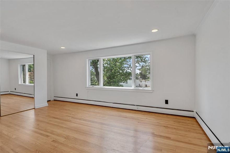 Welcome to this desirable 2 bedrooms, 1 bathroom apartment located on Saddle River Road in Saddle Brook, New Jersey. This unit features an eat-in kitchen, a spacious living room, in-unit laundry, and one side of the driveway for parking. Conveniently located near major highways including Route 80, Garden State Parkway, Route 4, Route 208, and Route 17. Public transportation is nearby with a bus stop just steps away, and Saddle River County Park is right behind the apartment. Book your showing today!