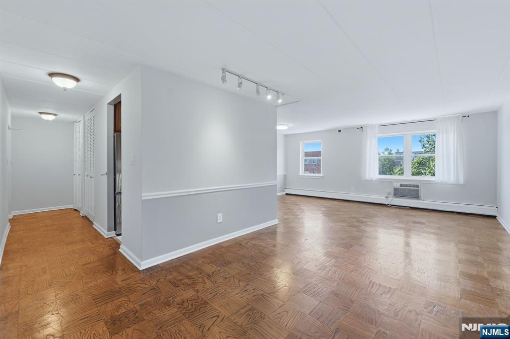 25 Jefferson Street 6D