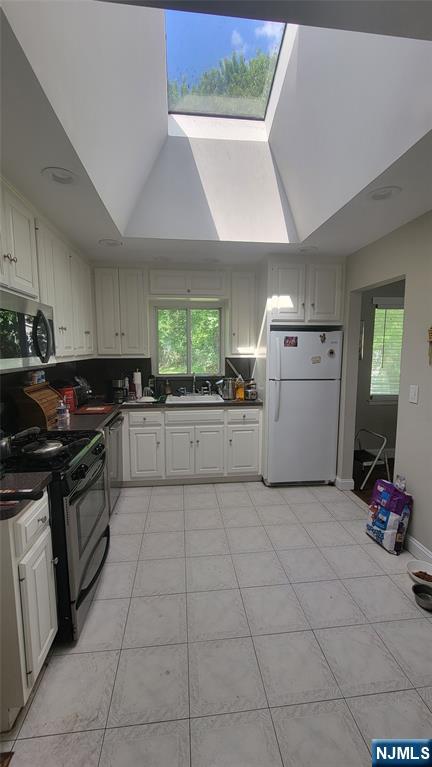 295 Spencer Place