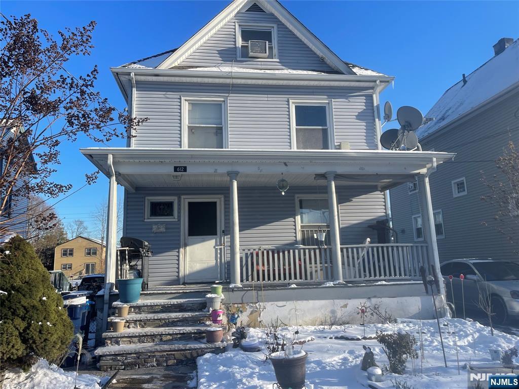 Property for Sale at 612 2nd Street, Plainfield, New Jersey - Bedrooms: 5 
Bathrooms: 2 
Rooms: 9  - $498,888