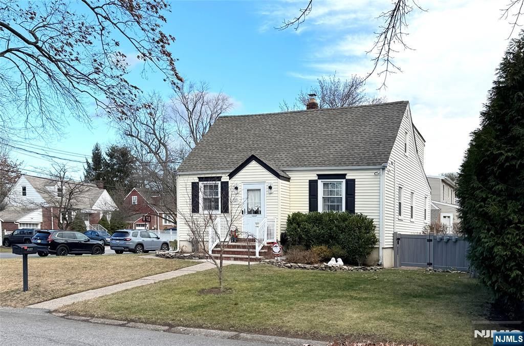 Photo of 1037 Carnation Drive, New Milford, NJ 07646 (MLS # 25043333)