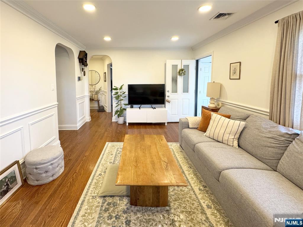 1037 Carnation Drive