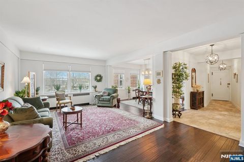 10 Crestmont Road 1A Montclair NJ 07042