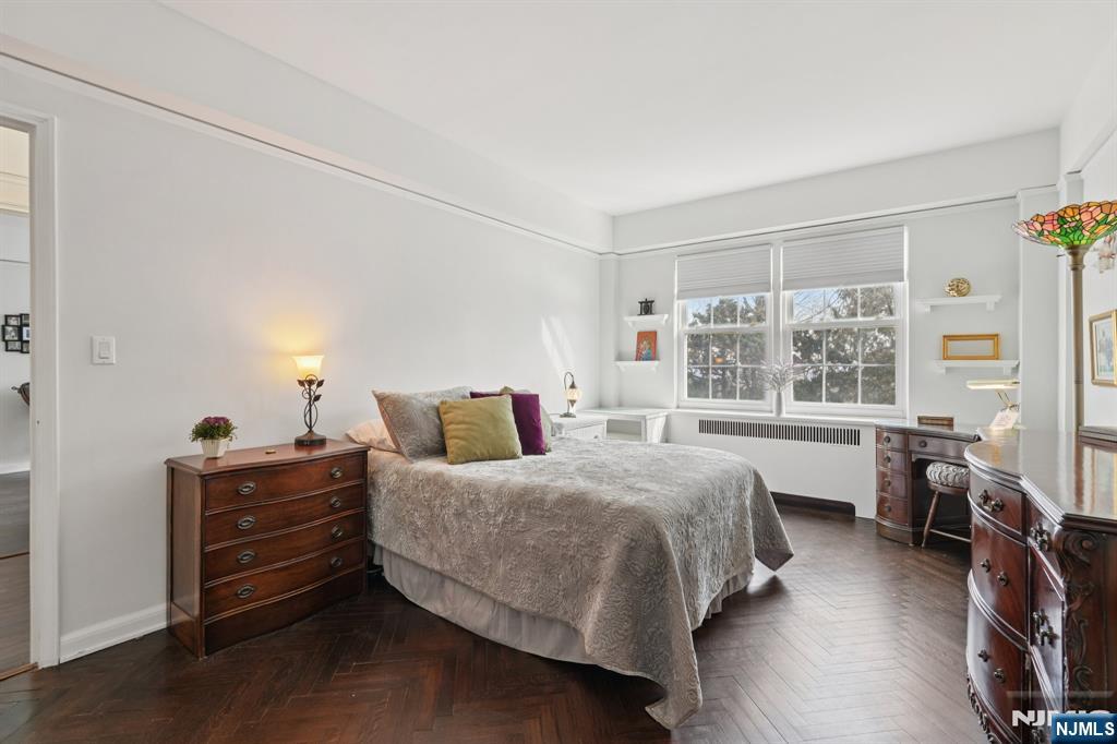 10 Crestmont Road 1A