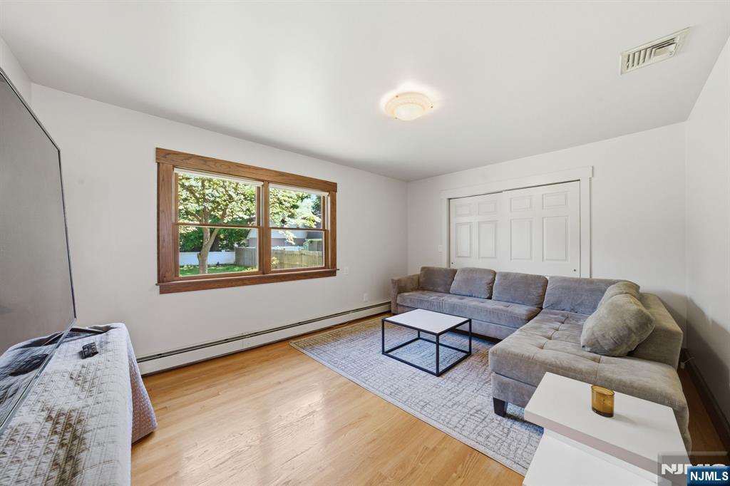 37 Buena Vista Avenue