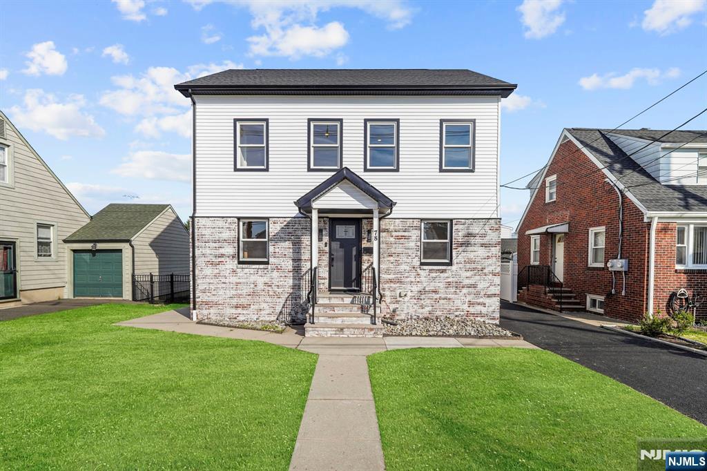 Property for Sale at 78 Schuyler Avenue, North Arlington, New Jersey - Bedrooms: 3 
Bathrooms: 4 
Rooms: 8  - $839,999