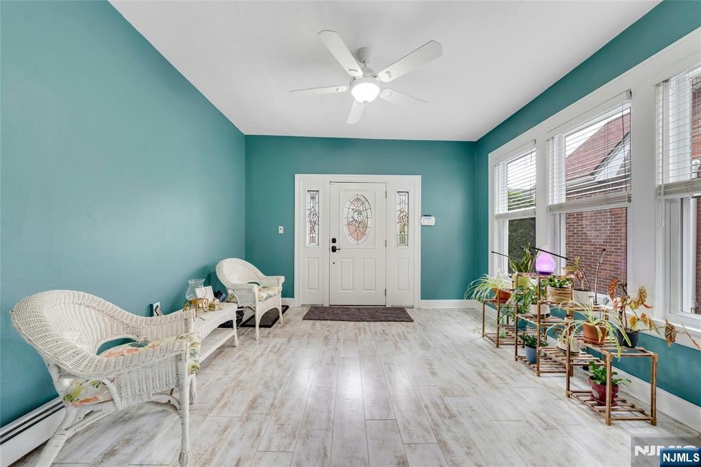Photo of 1130 Edgewood Lane, Fort Lee, NJ 07024 (MLS # 26017082)