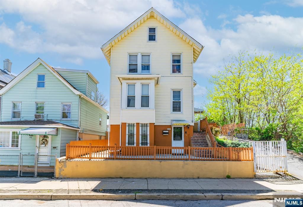 Photo of 420 Mechanic Street, Orange, NJ 07050 (MLS # 26015008)