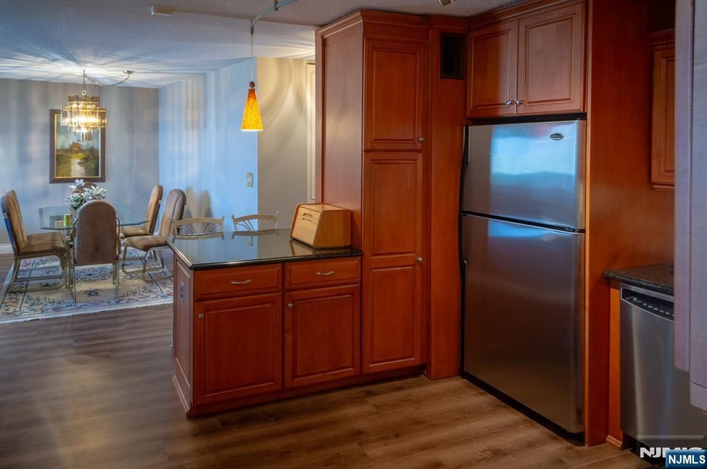 Photo of 555 North Avenue #19C, Fort Lee, NJ 07024 (MLS # 26012462)