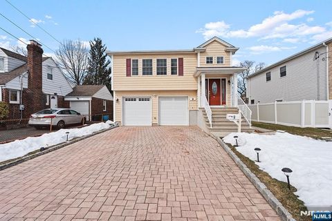 9 15th Avenue Elmwood Park NJ 07407