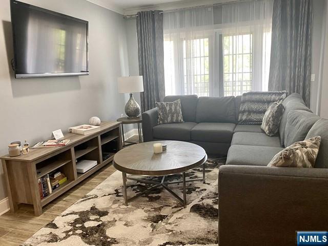54 Polifly Road 104
