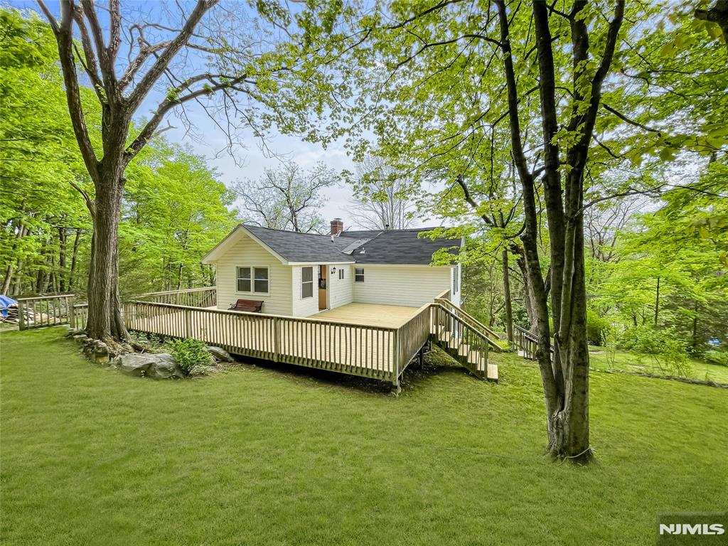 270 Macopin Road