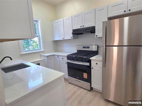 Photo of 828832 Kinderkamack RD #2, River Edge, NJ 07661 (MLS # 26020146)