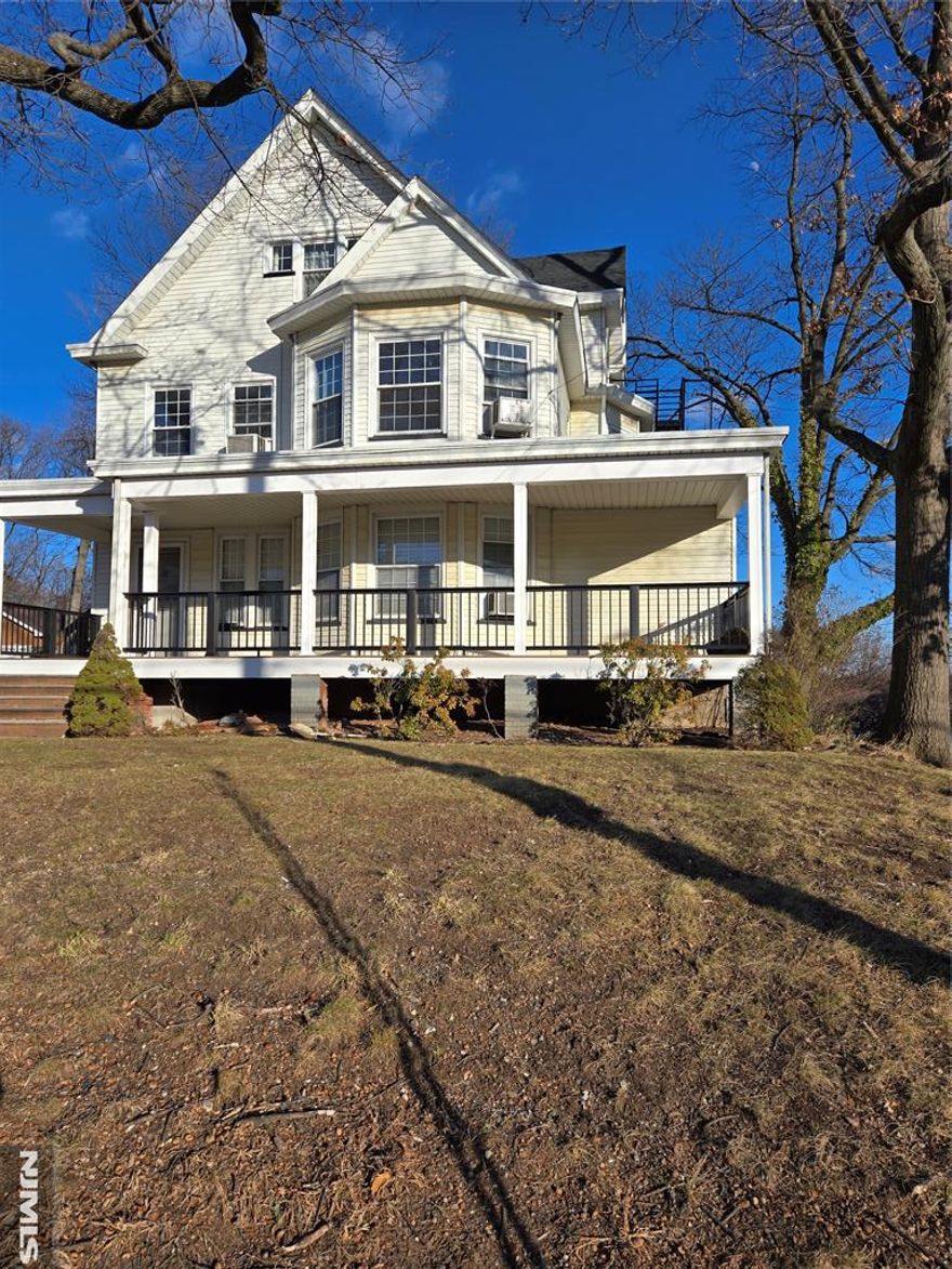 GREAT LOCATION FOR COMMUTERS! Large & charming 2 bedroom apartment in a lovely section of Bloomfield. 2nd floor apartment with 2 bedrooms, living room, recently remodeled eat in kitchen and bathroom. Plenty of natural light. Hardwood floors. Laundry in basement. Garage & driveway parking. Apartment is well maintained and move in ready. Laundry in basement. Close to GSP & NYC transportation. Pets allowed with size restrictions. Non-smoking. Don't miss this one, priced to move quick!