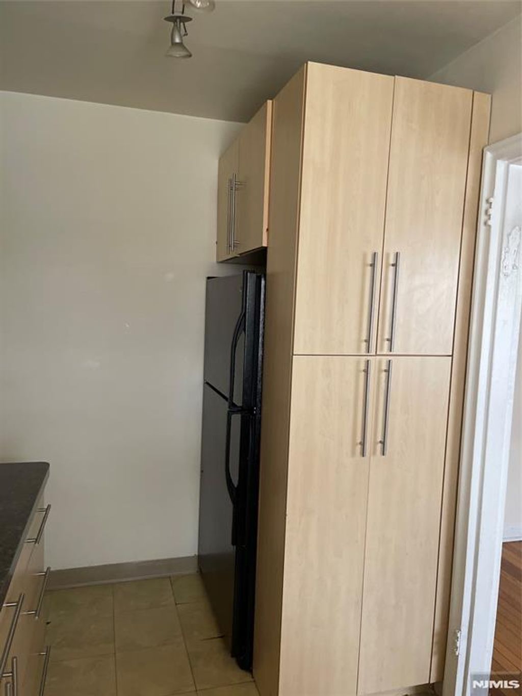 Photo of 1470 W TERRACE Circle #4, Teaneck, NJ 07666 (MLS # 25042873)