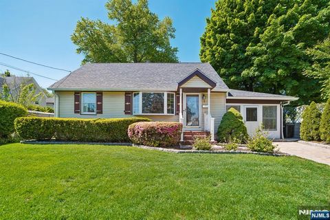 1 Hillside Terrace Wallington NJ 07057