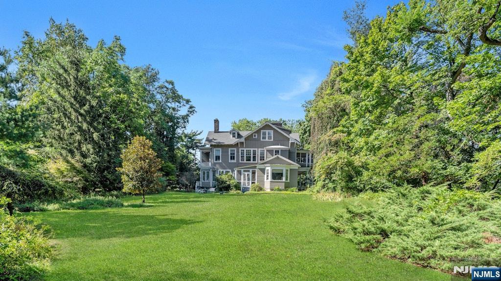 267 Linden Avenue
