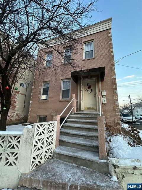 370 Main Street Lodi NJ 07644