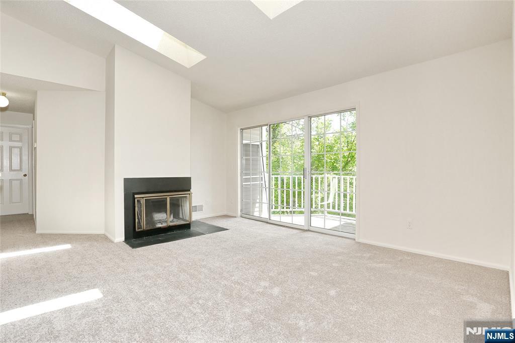 398 Poets Way 398