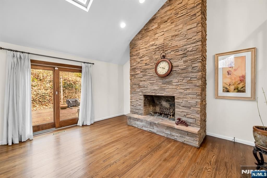 Photo of 37 Berkshire Road, Woodcliff Lake, NJ 07677 (MLS # 26017164)